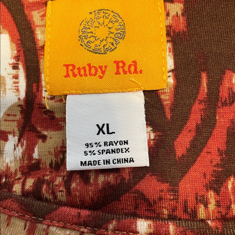 Abstract Red and Brown Long Sleeve Top
Ruby Rd. - Picture 5 of 5